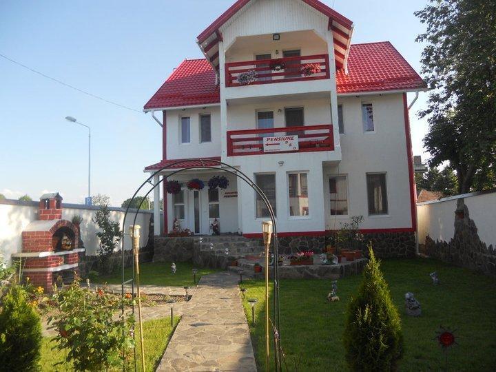 Pensiunea D&D Fagaras Exterior photo